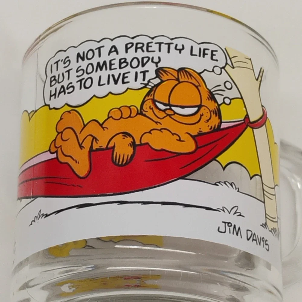 1978 McDonalds Garfield Glass Coffee Cup Mug It's Not A Pretty Life Hammock Odie